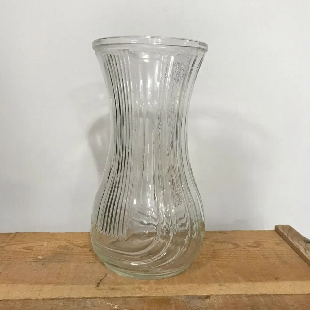 Vintage Hoosier Clear Glass Vase‎ Lyre Ribbed 4086-B